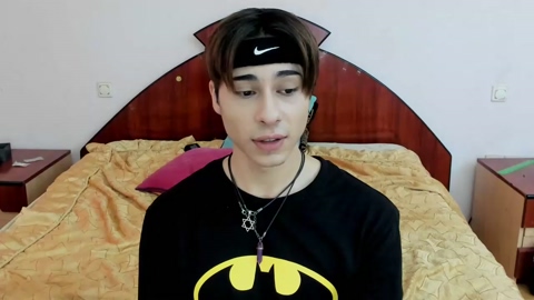 kevin_hug  11-06-2022